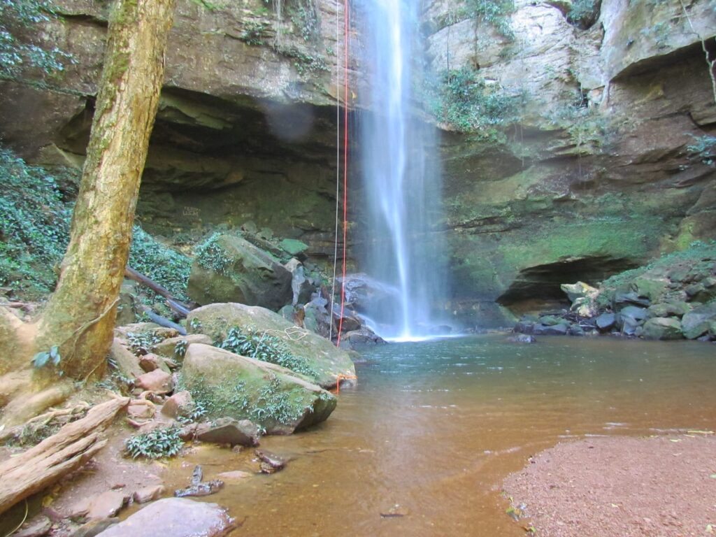 Cachoeira da Roncadeira